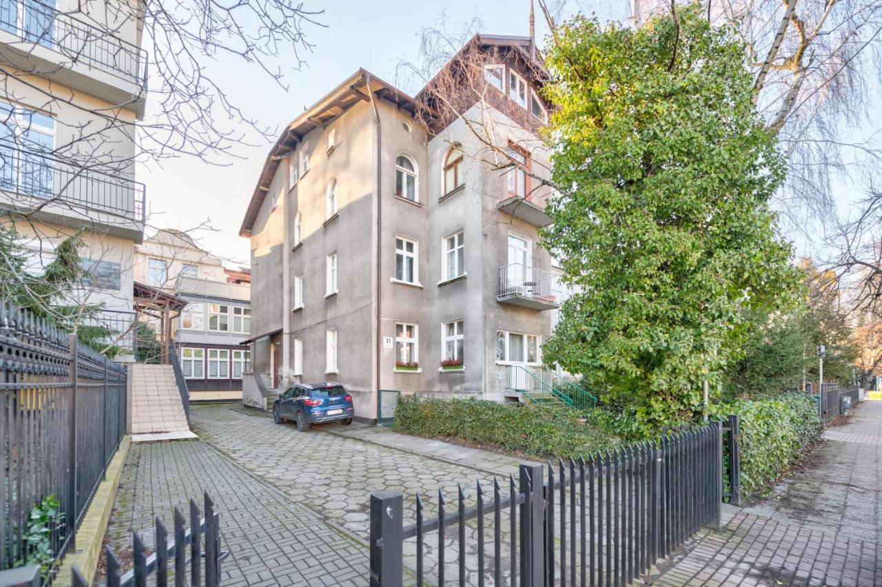 Dom & House - Apartamenty Kamienica Sopocka 150 Metrow Od Plazy Sopot Exterior foto